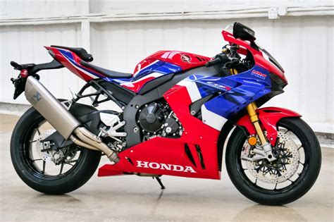 The single-cylinder models are the CBR125R, CBR150R, CBR250R, and the CBR300R. . Honda cbr1000rr for sale
